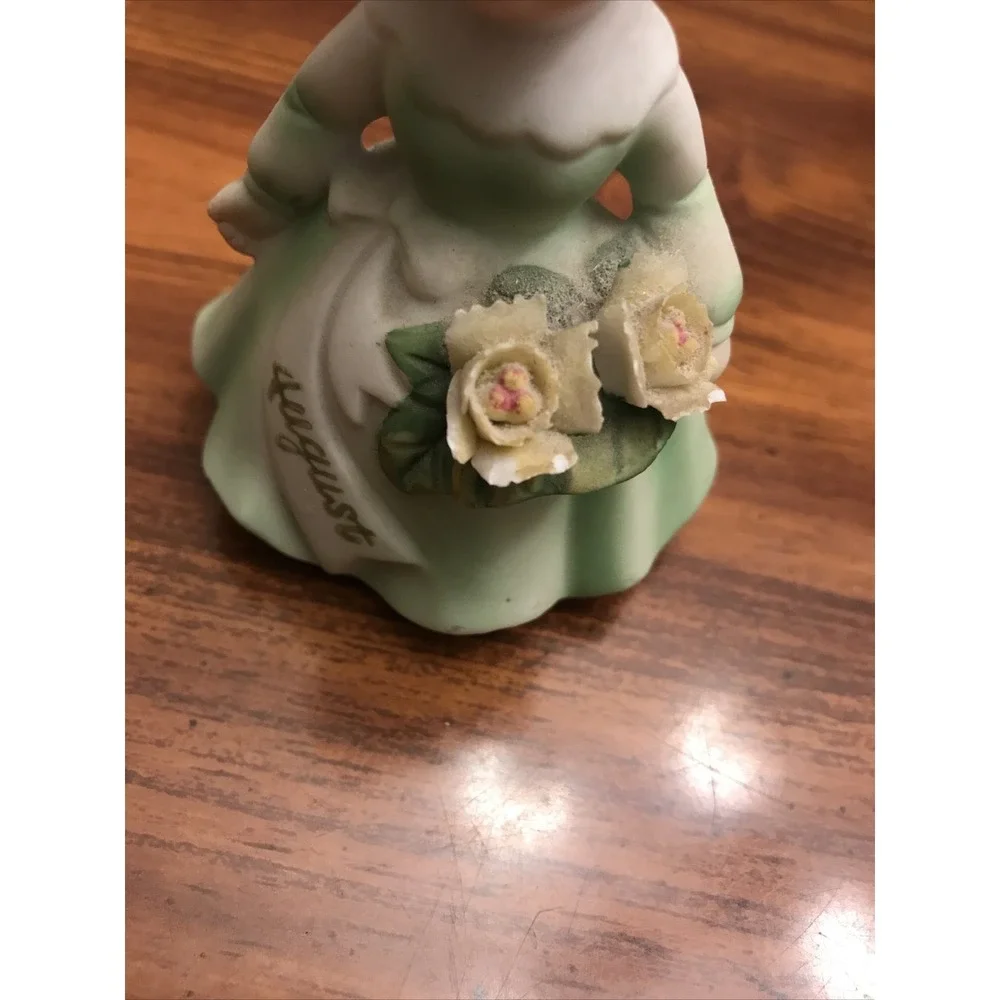 Vintage Lefton‎ August Birthday Green Girl figurine 4 1/4